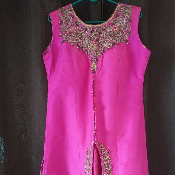 Occassion wear Kurti skirt set - Picture 6 of 12